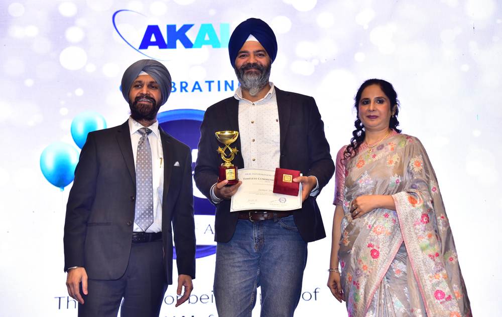 Recognizing Akal Champions